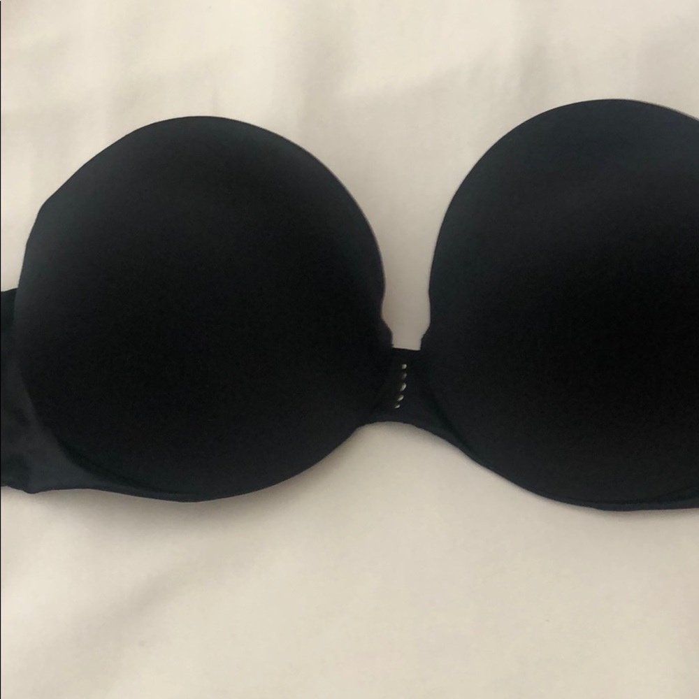 Strapless underwire padded bra